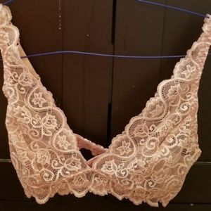 Commando Lace Tulip Bralette